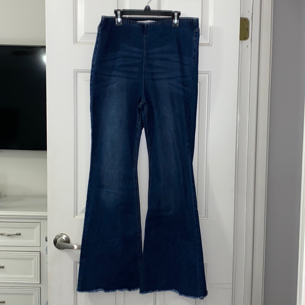 Pull on jeans sz13